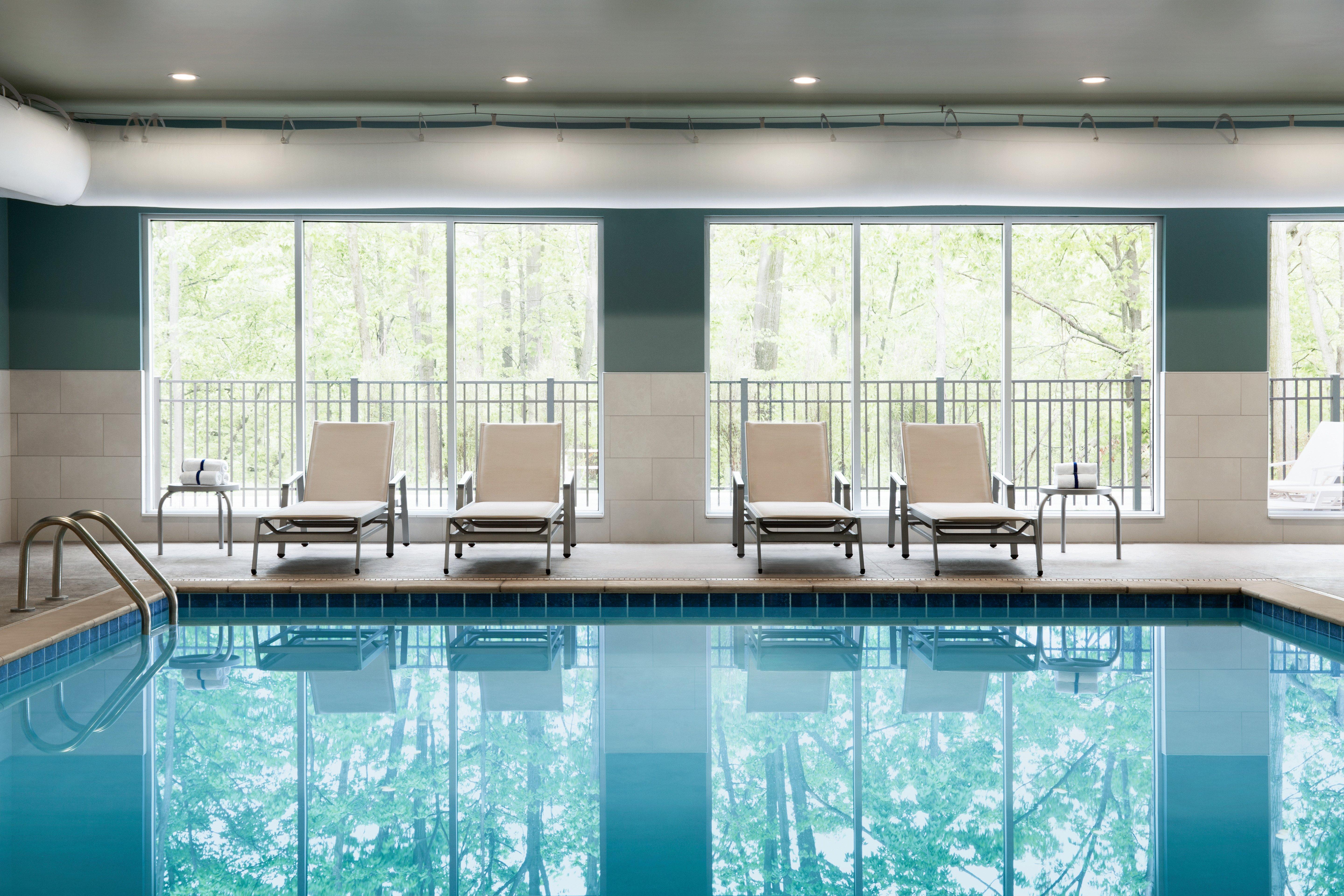 Holiday Inn Express & Suites Grand Rapids Airport North By Ihg Cascade Екстериор снимка